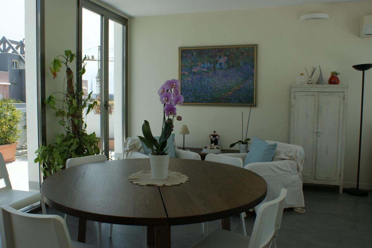 バーリLa Mia Terrazza Sul Mare - Mared'Amareアパートメント エクステリア 写真