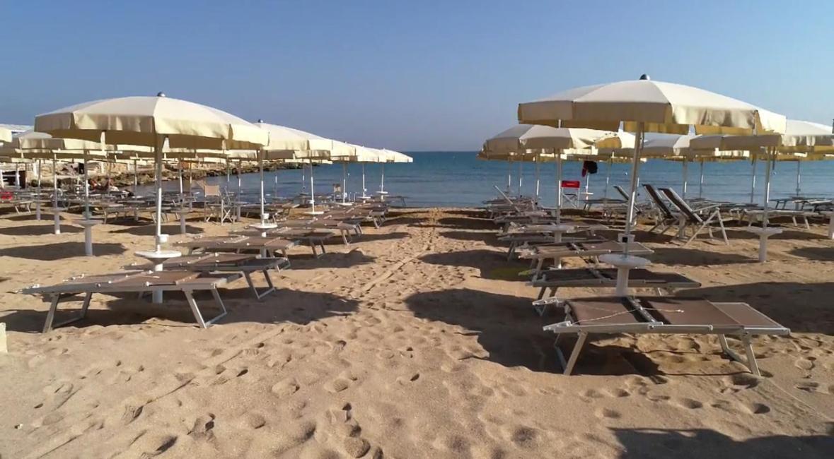 バーリLa Mia Terrazza Sul Mare - Mared'Amareアパートメント エクステリア 写真